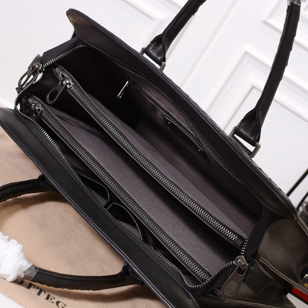 ボッテガヴェネタバッグ全体デザイン